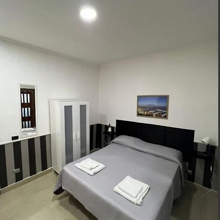 Casa Vacanza Da Totore 나폴리 외부 사진