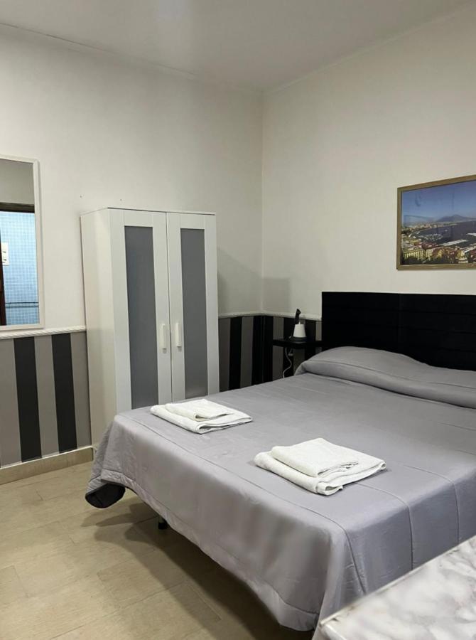 Casa Vacanza Da Totore 나폴리 외부 사진